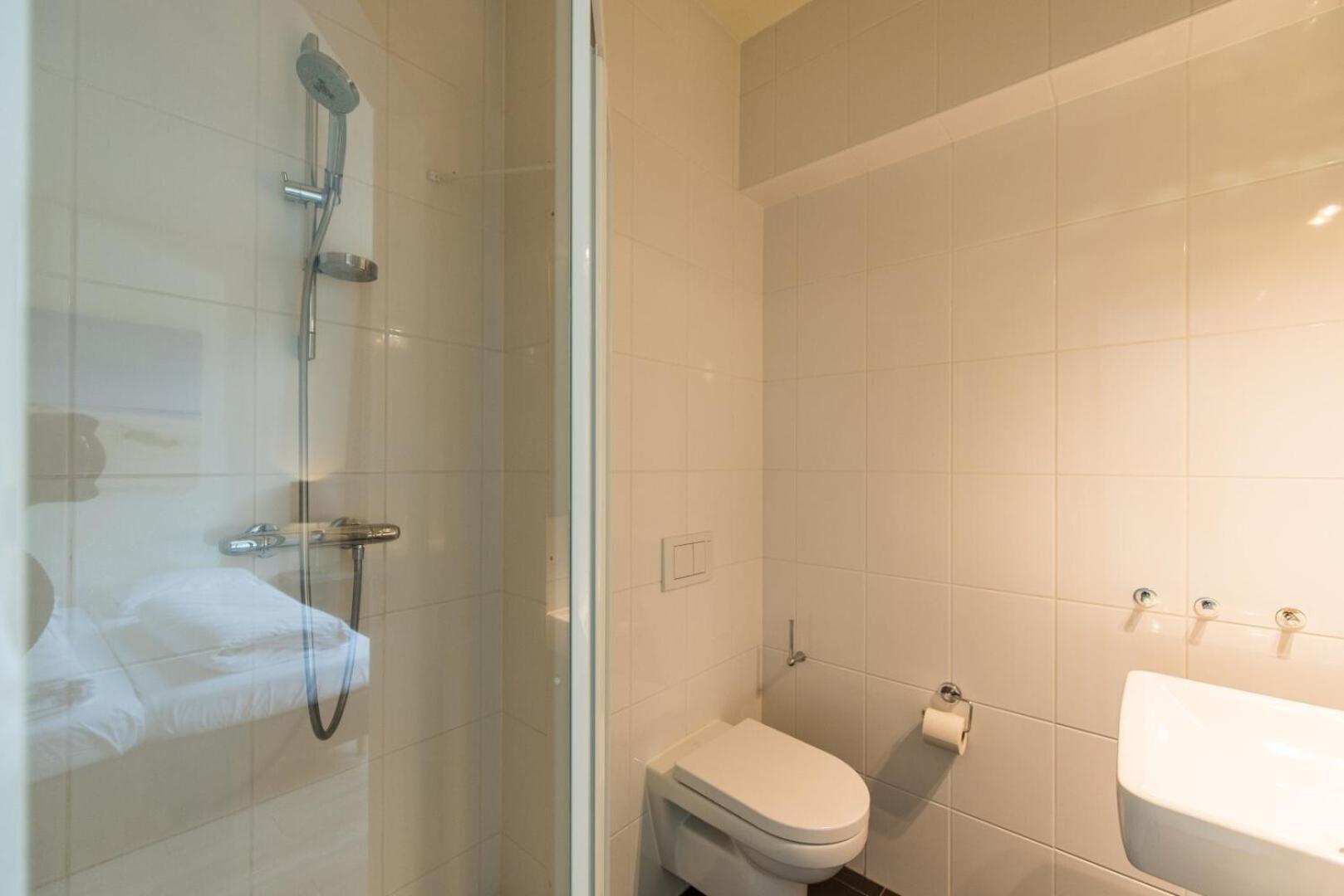 Staetige Dames Apartment Nes  Ngoại thất bức ảnh