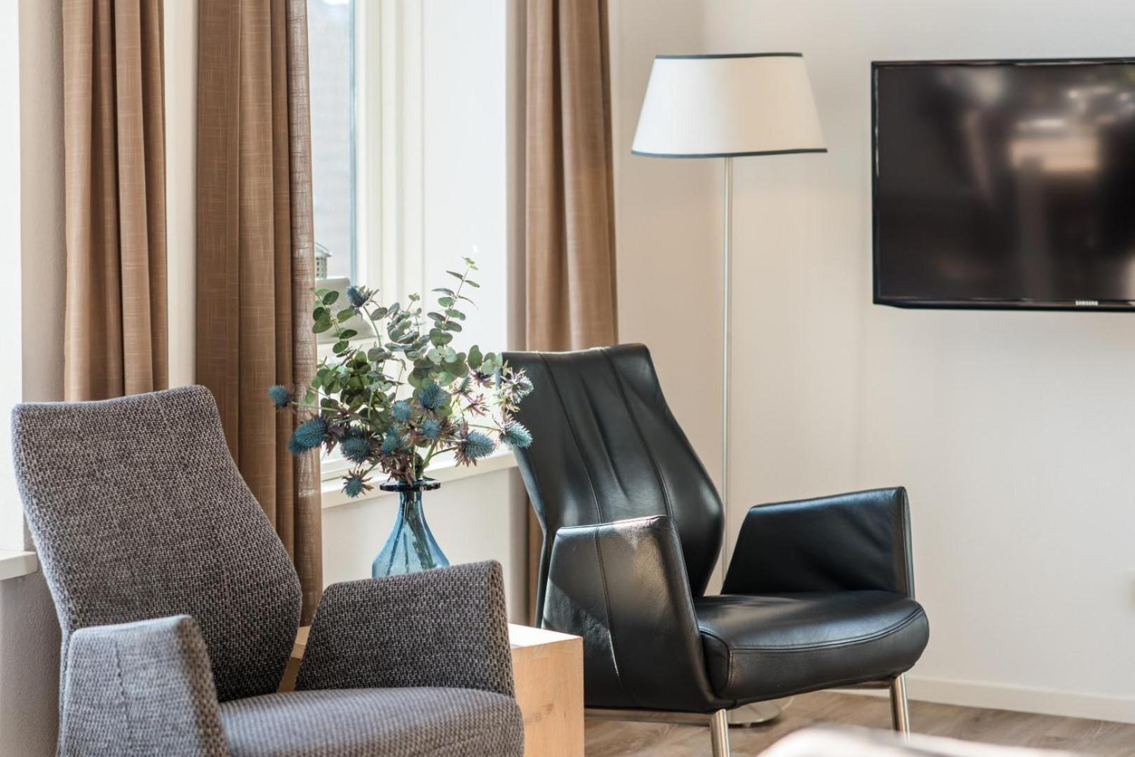 Staetige Dames Apartment Nes  Ngoại thất bức ảnh