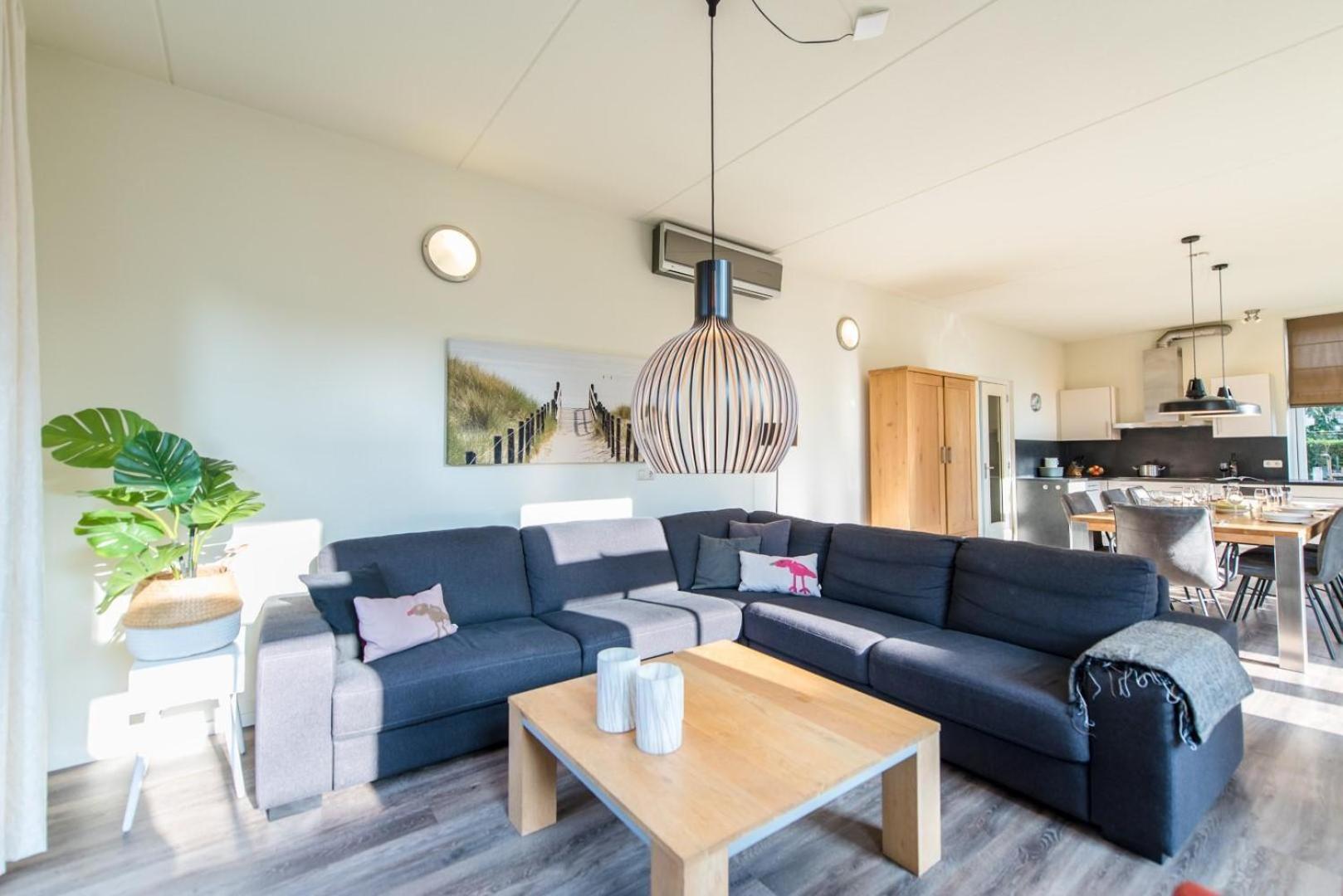 Staetige Dames Apartment Nes  Ngoại thất bức ảnh