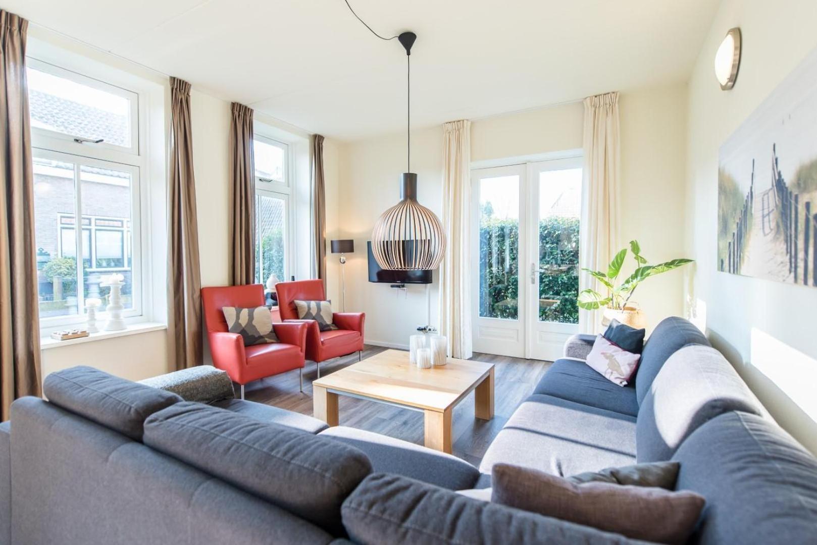Staetige Dames Apartment Nes  Ngoại thất bức ảnh